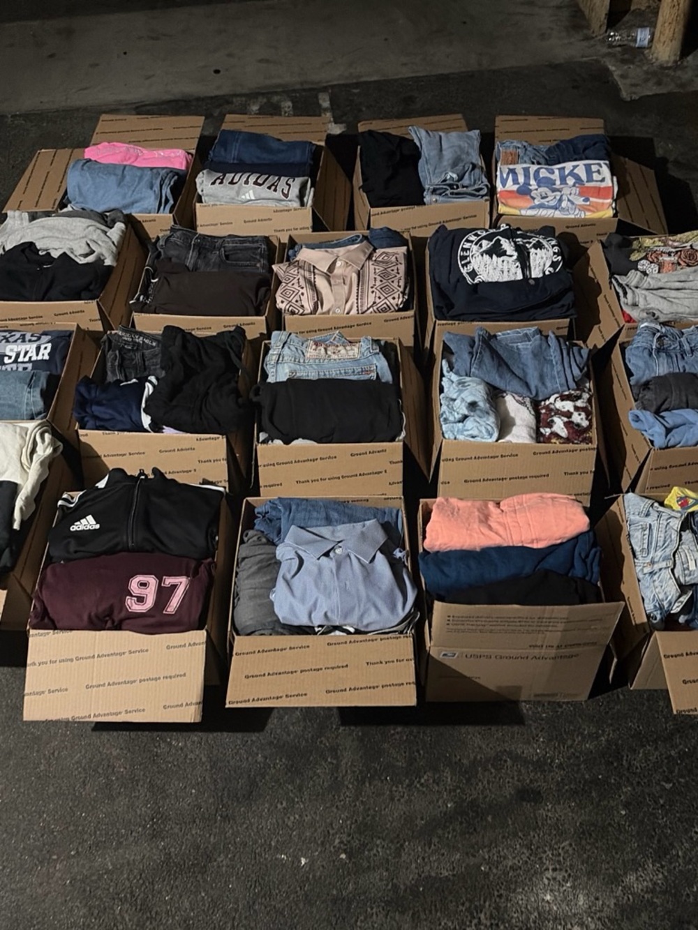 10Ibs clothing bales